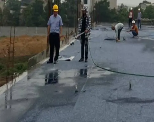 Bảo dưỡng bê tông