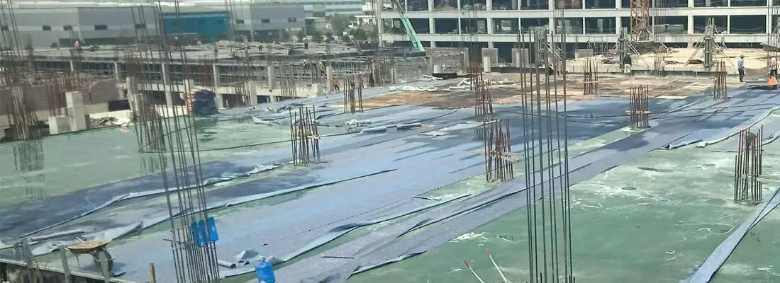 Thi công Thảm bảo dưỡng bê tông h180