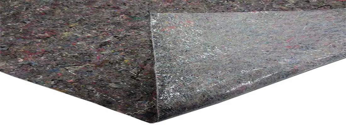 Thảm bảo vệ sàn gồm 2 lớp